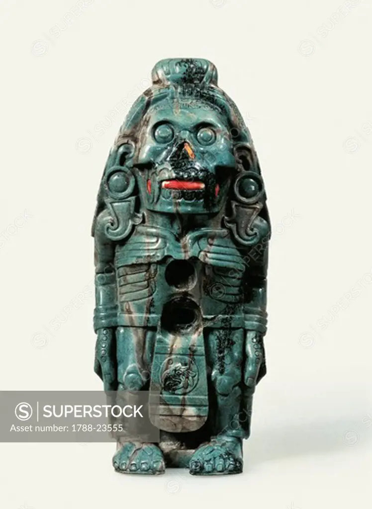 Front view of statue of Xolotl