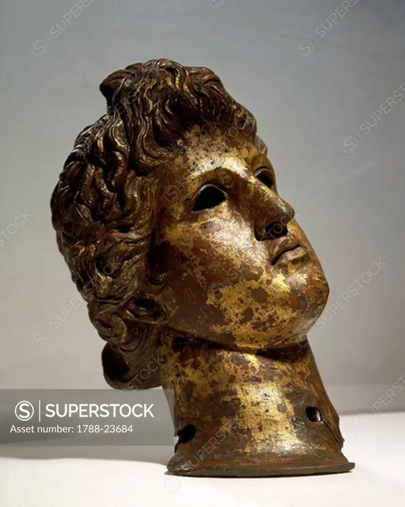 Bulgaria, Sofia, Serdica, Head of Apollo (Phoebus), Roman copy (2nd-3rd century A.D.) after the original sculpture by Praxiteles (circa 370- 330 B.C.), gilded bronze