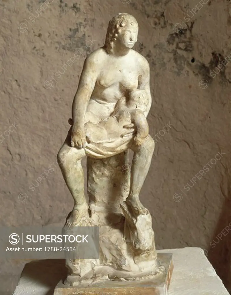 Italy, Maternity of the Mountain plaster statue