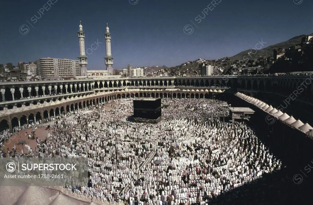 Saudi Arabia - Great Mosque at Mecca crowded with pilgrims