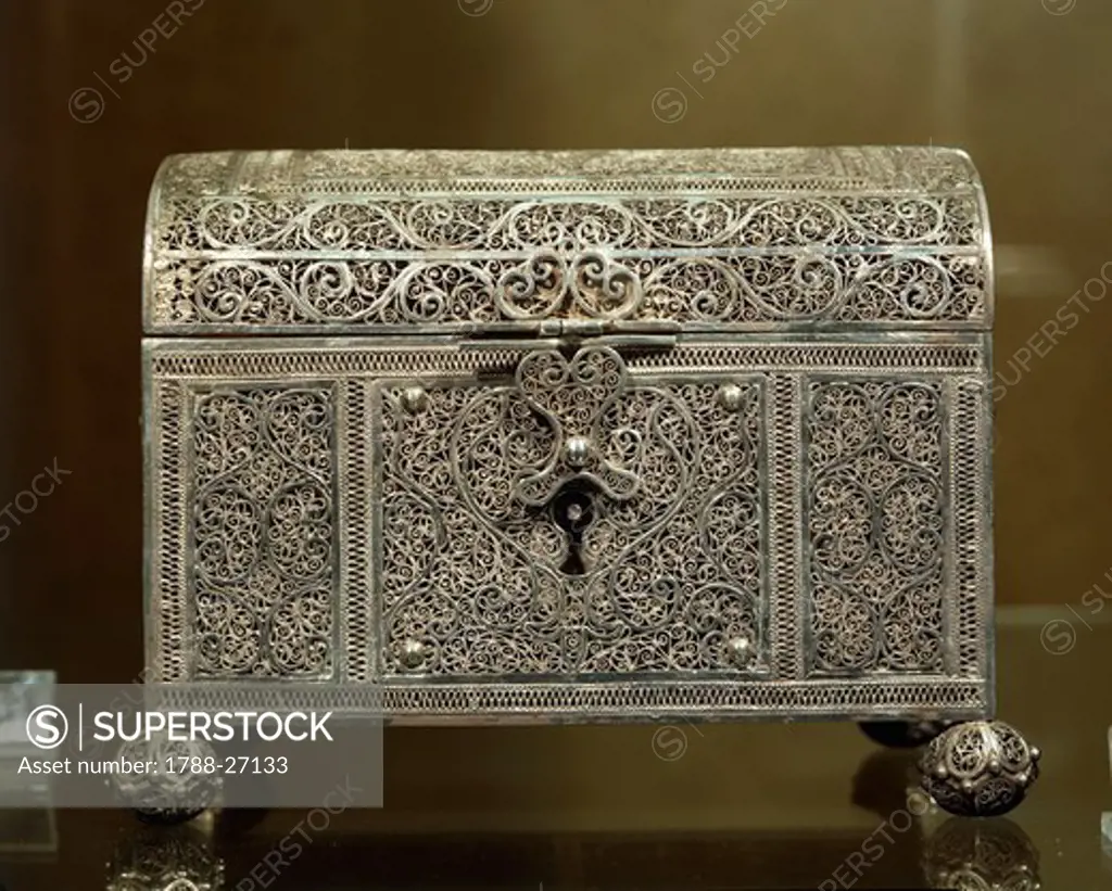 Silversmith's art, Portugal, 17th century. Silver filigree casket. Indo-Portuguese manufacture. Detail.