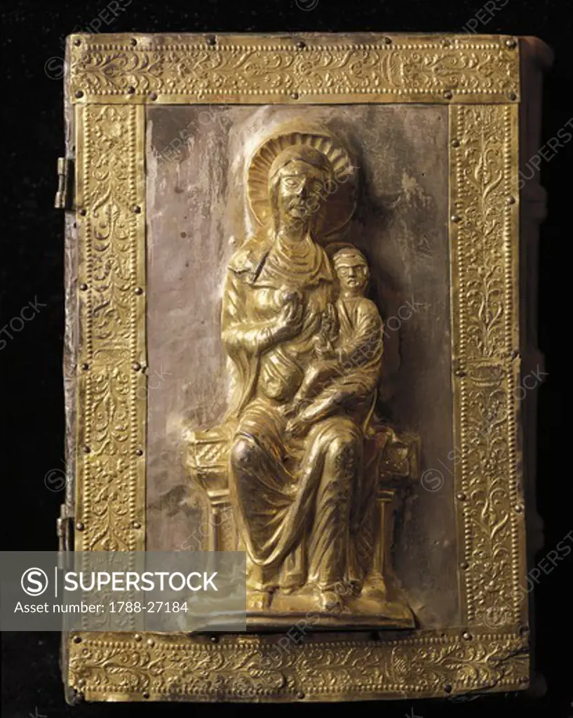 Goldsmith's art, 13th century. Cover of the Missal (Ordo Missae) of bishop Federico Vanga or Wanga.