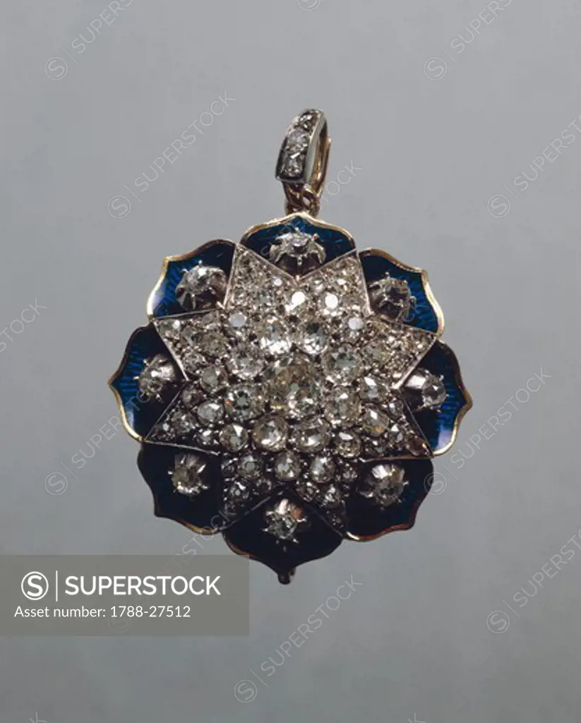 Goldsmith's art, England, late 18th century. Enamelled gold and diamonds pendant.