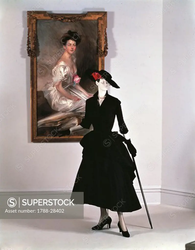 Fashion, France, 20th century. Christian Dior (1905-1957), afternoon dress. Spring 1948.