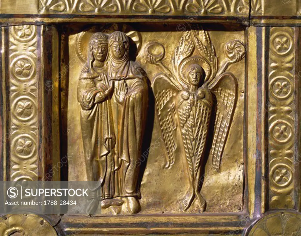 Goldsmith's art, Denmark, 13th century. Wooden altar covered in gold leaf, from Olst near Randers, 1200-1225. Detail: Visitation.