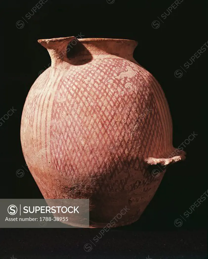 Prehistory, Palestine, 3rd millennium b.C. Large painted terracotta vase. From Jericho, Israel.
