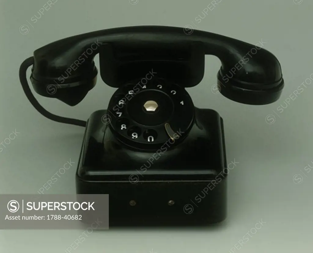 Italy, 20th century - Safnat telephone.