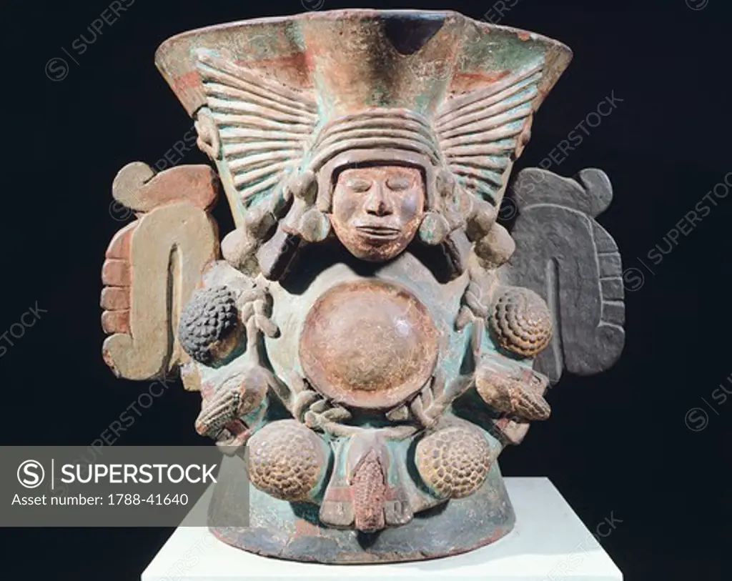 Polychrome brazier showing a depiction of the goddess of corn Xilonen. Artifact originating from Tlatelolco (Mexico). Aztec Civilization, 14th-16th Century.