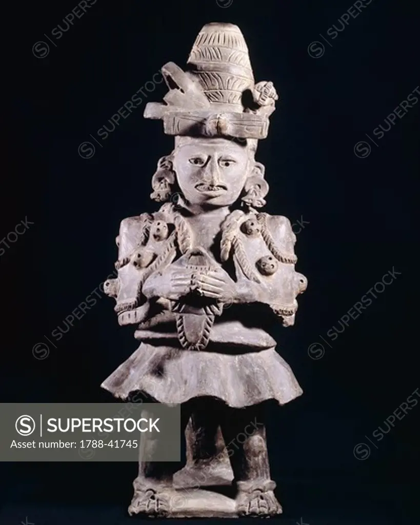 Male figure in terracotta, artefact from Reyes-Etla, Mexico. Zapotec Civilization, ca 900.