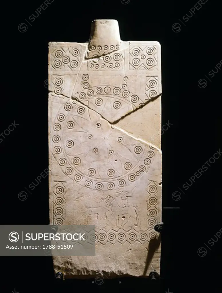 Stele depicting figures, Apulia, Italy. Side B. Daunia Civilization, 7th-6th Century BC.