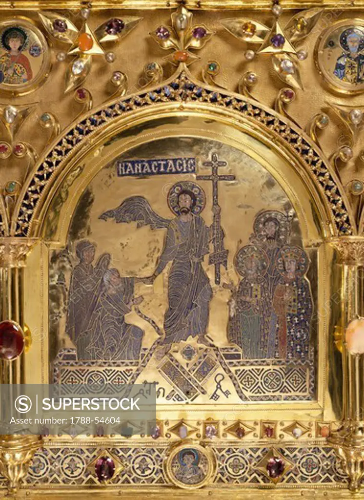 Risen Christ, Pala d'Oro (Golden Pall) altarpiece, St Mark's Basilica, Venice. Goldsmith art, Italy, 12th-14th century. Detail.