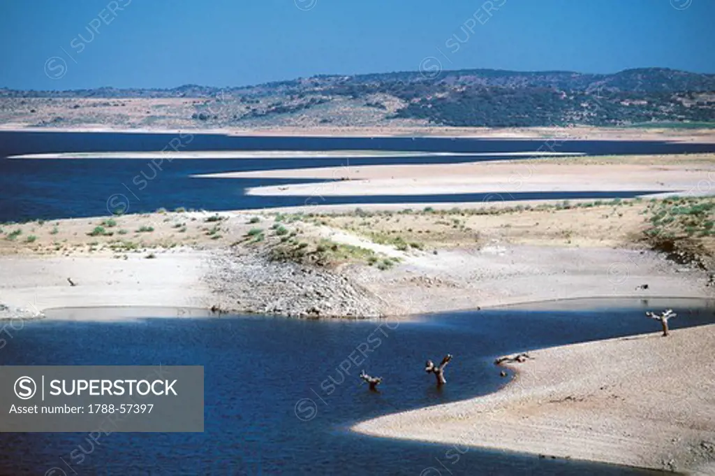 The course of the Guadiana River, Estremadura, Spain.