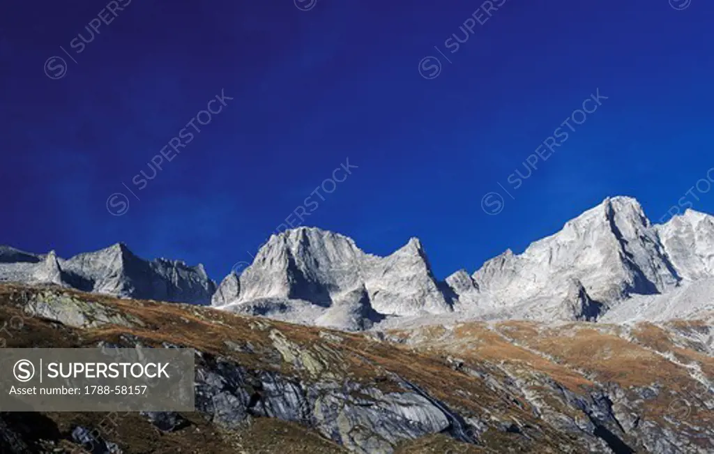 Piz Badile and Piz Cengalo, Val Porcellizzo, side view of Val Masino, Lombardy, Italy.