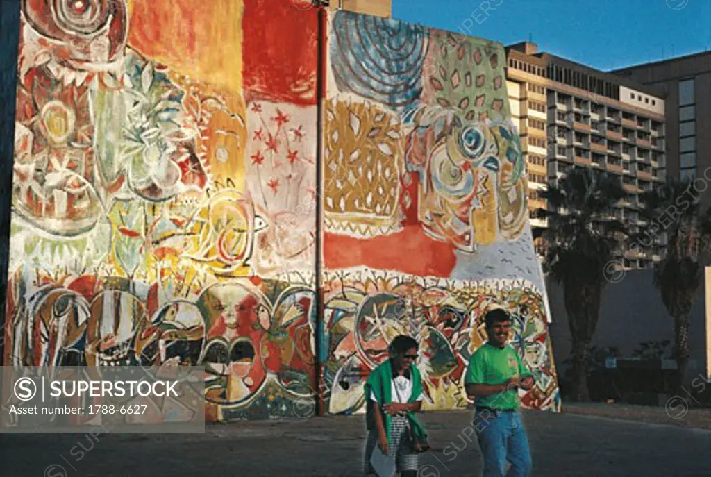 Venezuela - Caracas - Parque Central - murals