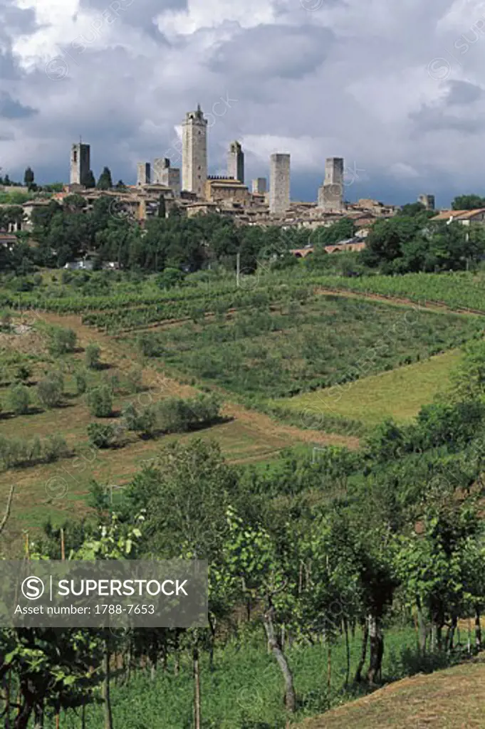 Italy, Tuscany Region, San Gimignano, medieval towers