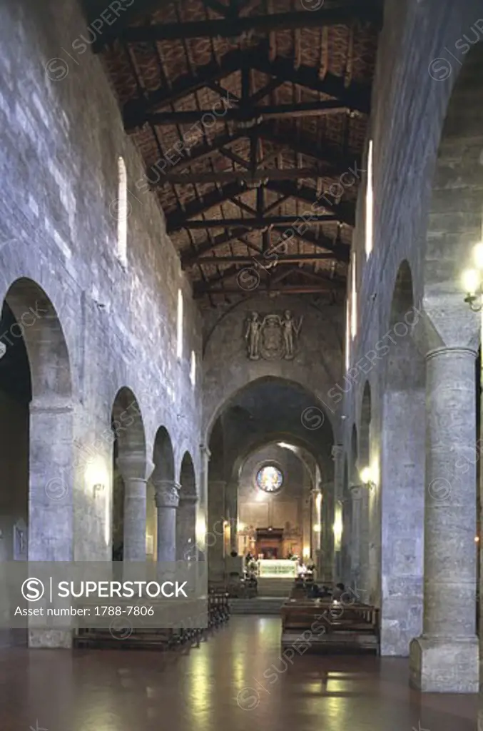 Italy - Abruzzo Region - Teramo - Cathedral of Saint Bernardo - interior