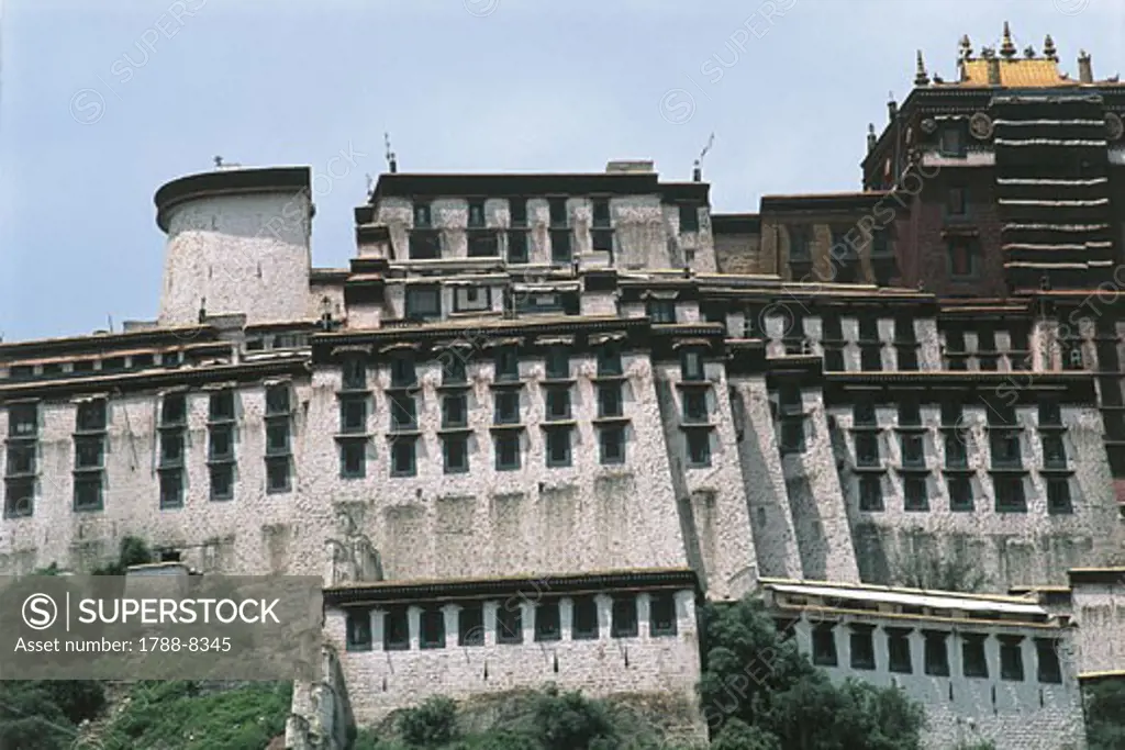 China - Tibet Autonomous Region - Lhasa. Potala Palace (UNESCO World Heritage List, 1994)