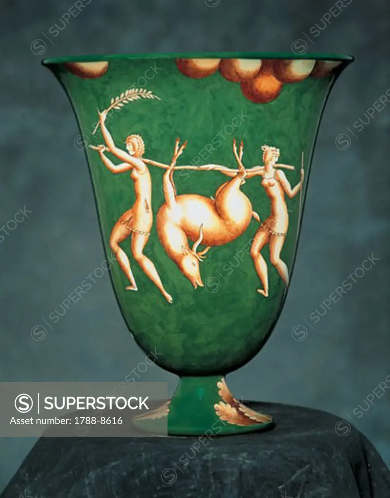 Ceramics, Italy 20th century. Vase with hunting scenes. Green procelain. Disign Gio Ponti. Richard Ginori di Doccia production, 1925-1930