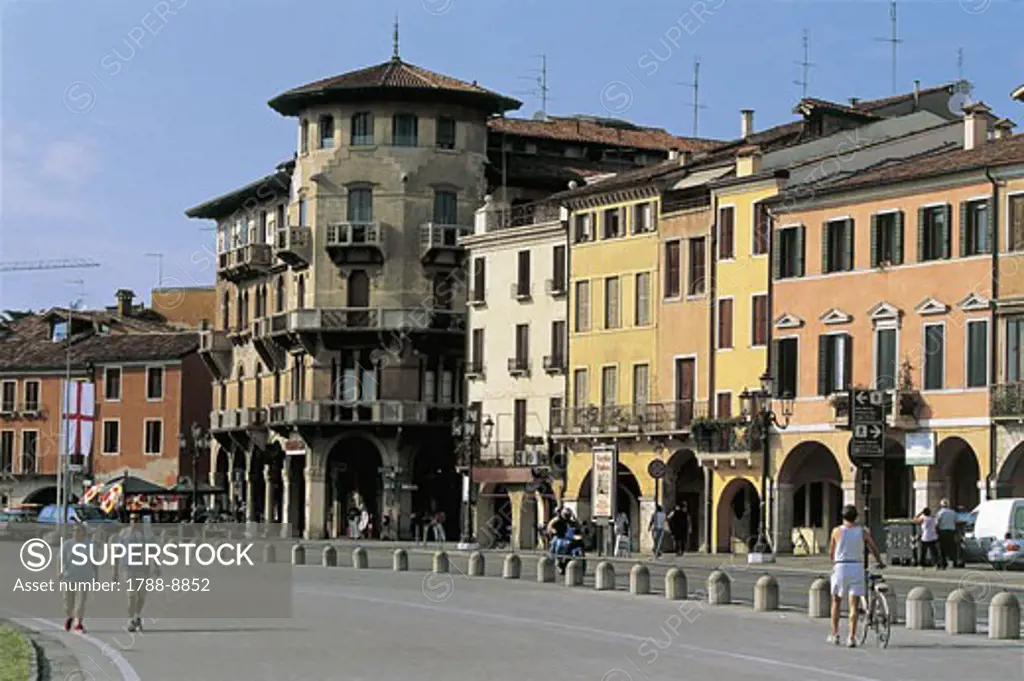Tourists walking in a market square, Prato Della Valle, Padua, Veneto, Italy