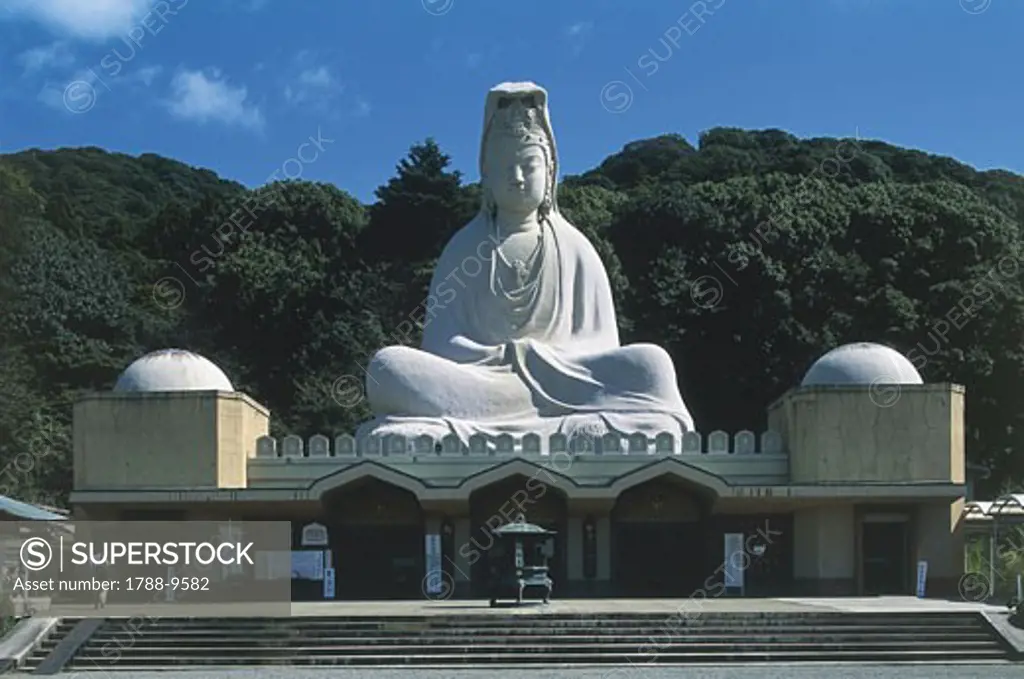 Japan - Kansai - Kyoto. Ryozen Kannon Buddhist temple, facade