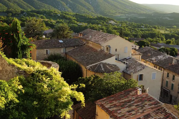View of Bonnieux, Provence-Alpes-Cote d'Azur, France.