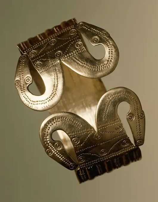 Prehistory, Serbia, 6th century b.C. Silver bracelet. From Kolari Smederevo.