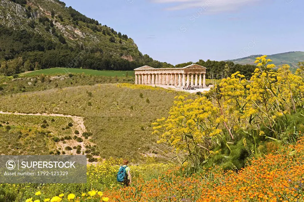 Italy, Sicily, Segesta archeological site, Doric temple built in 430 BC