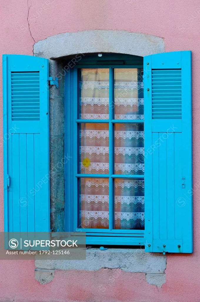 France, Finistere, Spezet, color house in the town