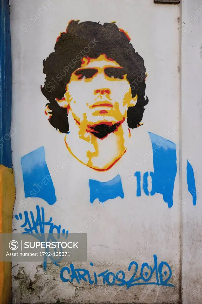 Argentina, Buenos Aires, La Boca district, detail of a facade showing Diego Maradona on Magallanes street near Caminito street