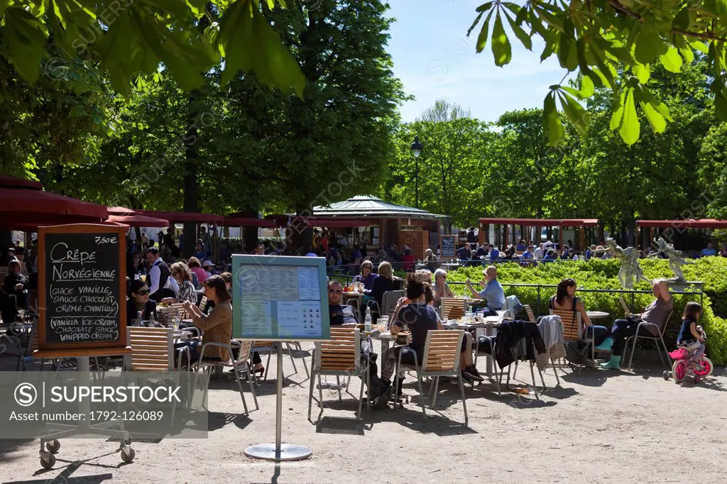 France, Paris, the Tuileries gardens, Diana cafe