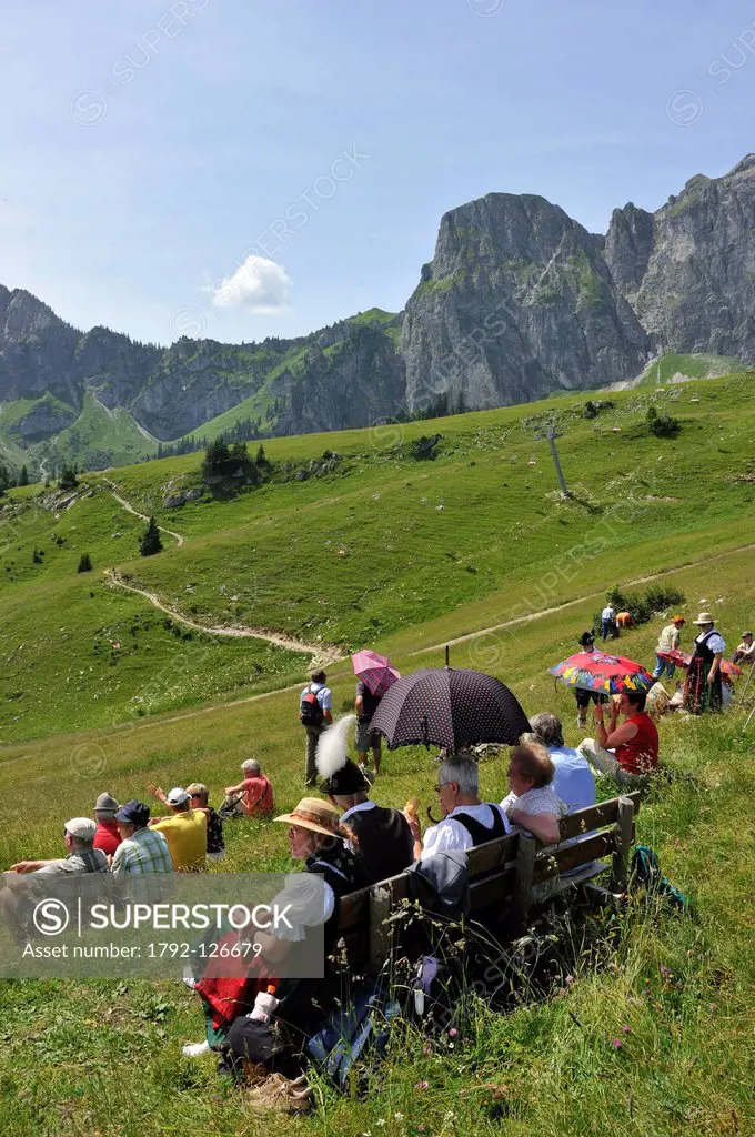 Germany, Bavaria, Pfronten, folk festival with open_air mass on Mount Breitenberg
