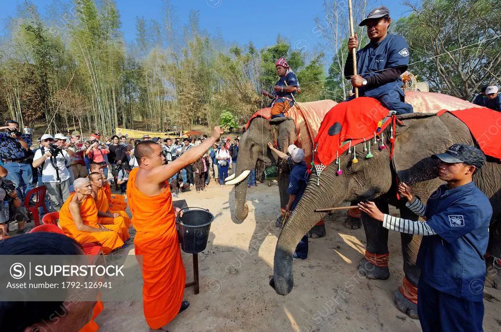 Laos, Sainyabuli Province, Hongsa, Elephant Festival, blessing of the elephants by monks