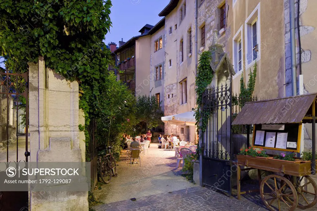 France, Savoie, Chambery, the old town, restaurant in Place de la Metropole