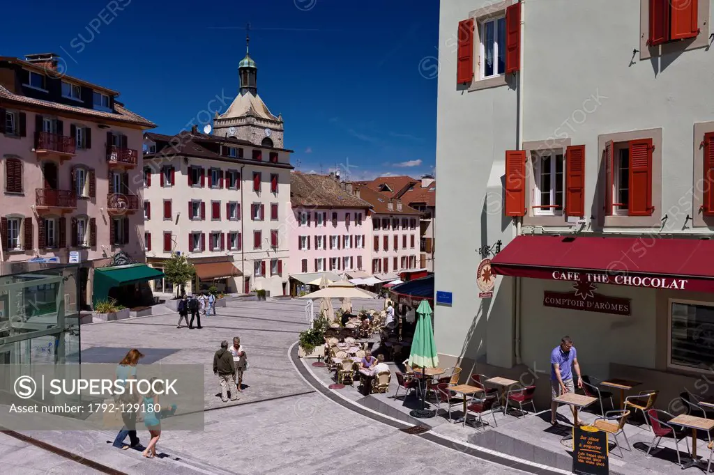 France, Haute Savoie, Chablais, Evian les Bains, pedestrian street