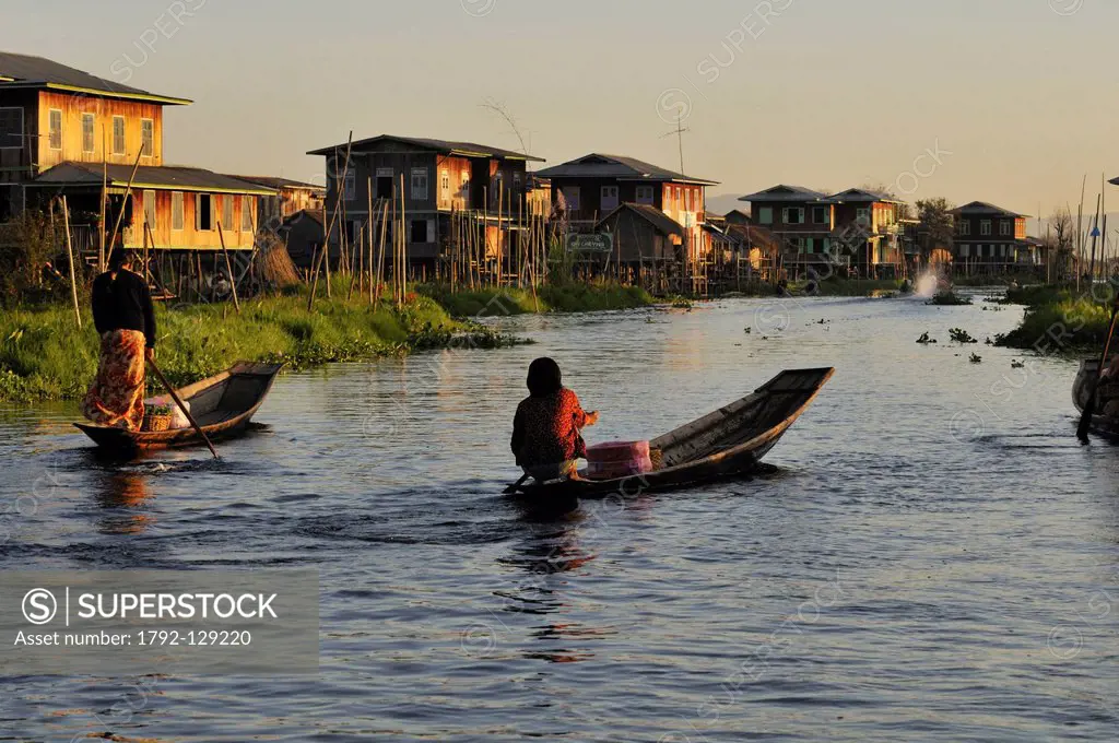Myanmar Burma, Shan State, Inle Lake, Ywama village, stilt houses
