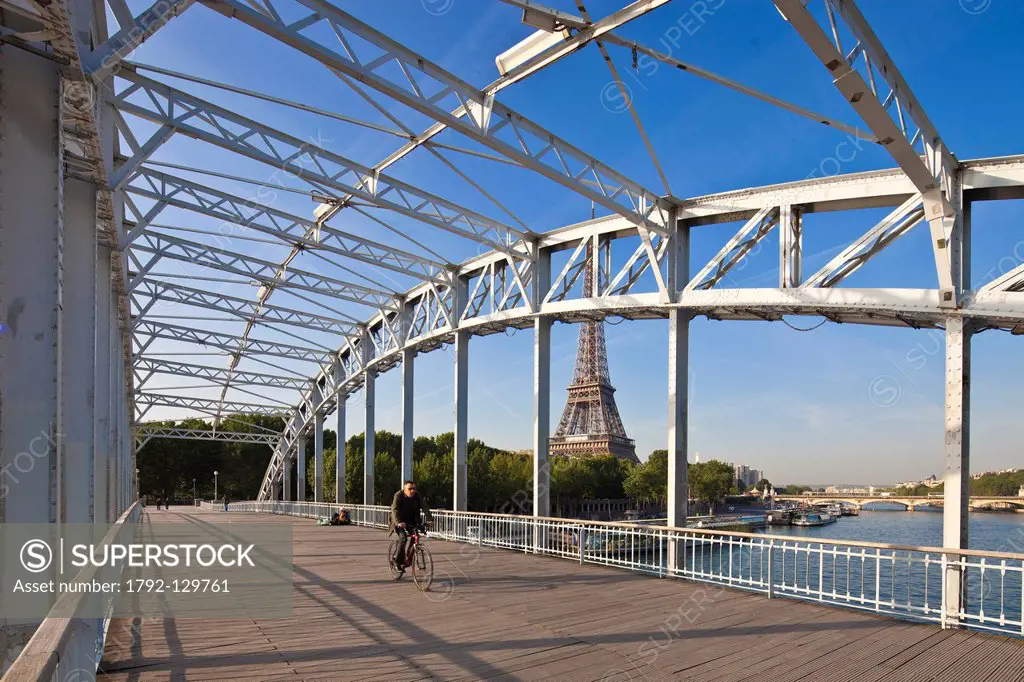 France, Paris, Seine river banks listed as World Heritage by UNESCO, Debilly pedestrian bridge and the Eiffel Tower