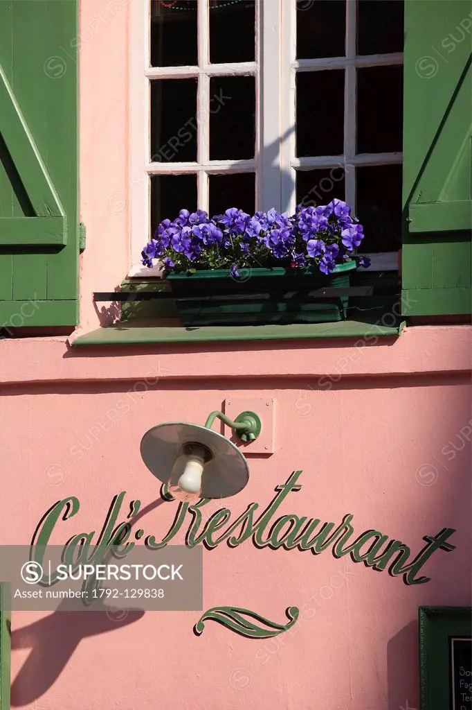 France, Paris, the Butte Montmartre, detail of the faade of the restaurant La maison Rose painted by Utrillo located on Abreuvoir street