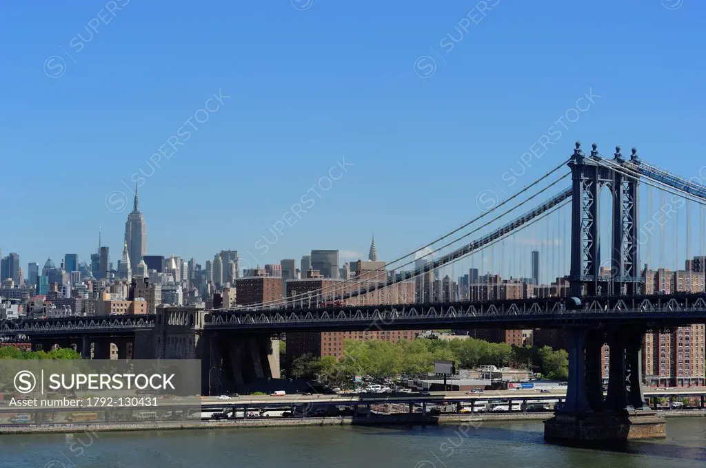 United States, New York City, Manhattan, Manhattan Bridge and Empire State Building