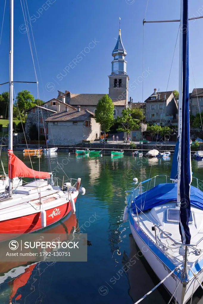 France, Haute Savoie, Yvoire, Leman Lake, labelled Les Plus Beaux Villages de France the Most Beautiful Villages of France, the marina and the church ...