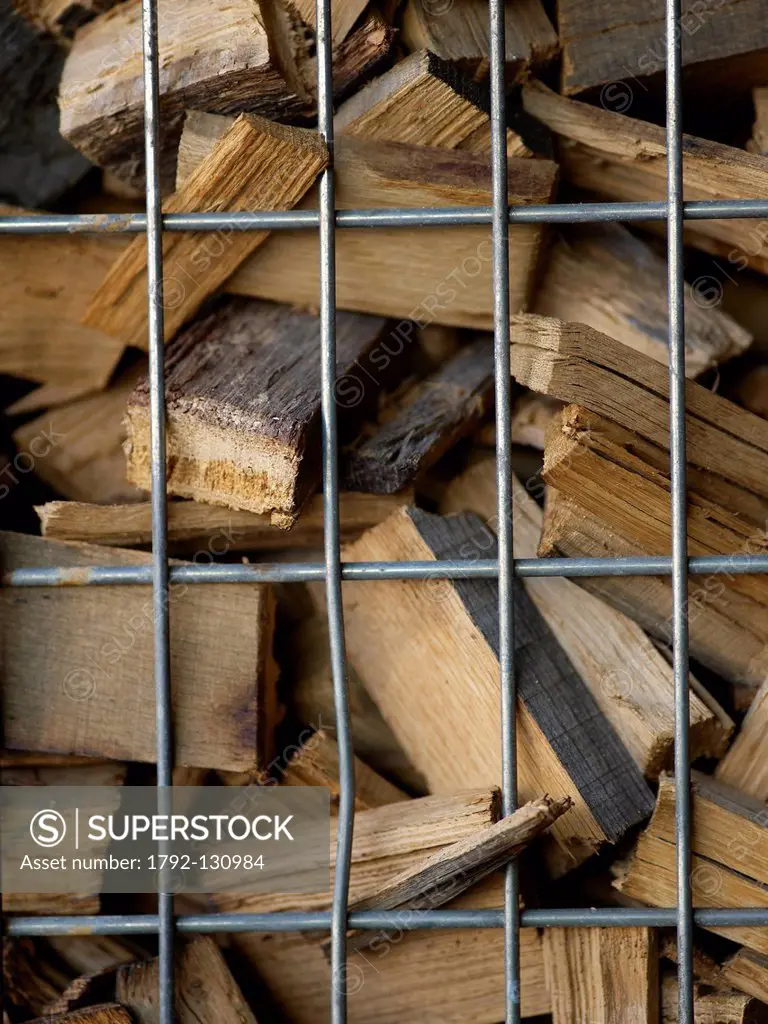 France, Cote d´Or, Beaune, feature: the Cooperage, Tricolored Fire, oak for the barrels´ construction