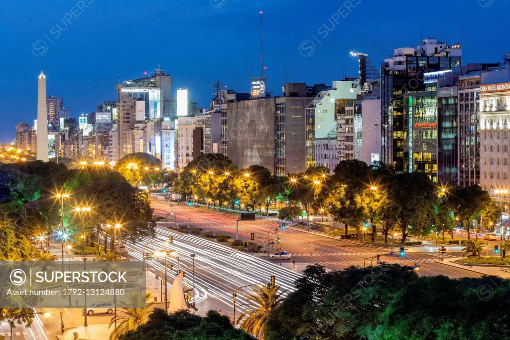 Argentina, Buenos Aires, 9 de Julio Avenue (Avenida 9 de Julio) completed in 1980 is the largest in the world with 140 meters wide with its obelisk (1...