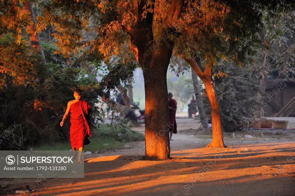 Myanmar Burma, Mandalay Division, Mandalay, morning quest for buddhist monks