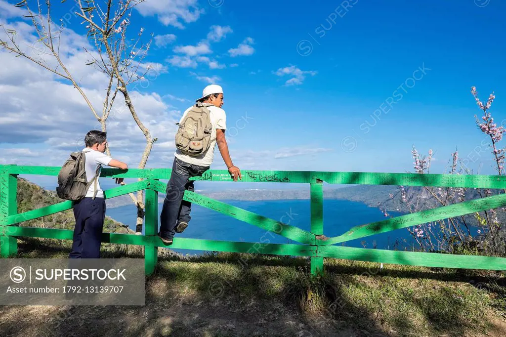 Nicaragua, Granada department, the little town of Catarina, the Mirador and the view over the Laguna de Apoyo