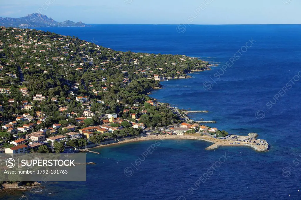 France, Var, Roquebrune sur Argens, The Issambres, cornice Issambres aerial view