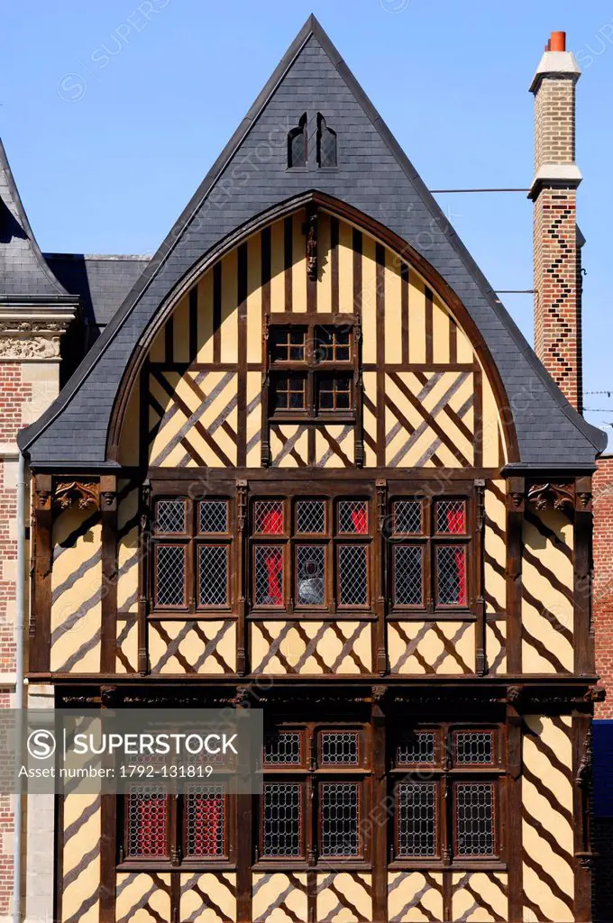 France, Somme, Amiens, old timbered house in Place Notre Dame