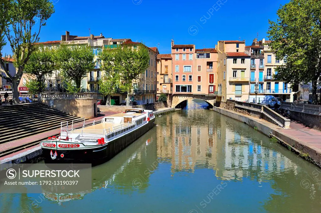 France, Aude, Narbonne, canal de la Robine