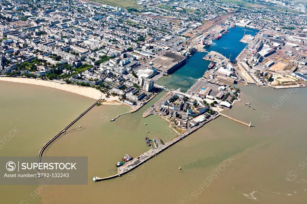 France, Loire_Atlantique, Saint_Nazaire, the port aerial photography