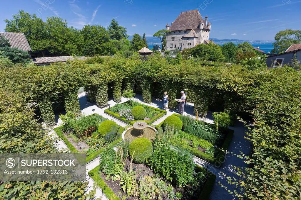 France, Haute Savoie, Le Chablais, Yvoire, Lake Geneva, labeled Les Plus Beaux Villages de France the Most Beautiful Villages of France, the 14th cent...