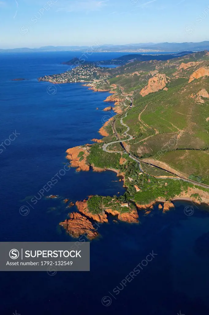 France, Var, Esterel, Corniche d´Or, Saint Barthelemy road D559, Cap Dramont and antheor peak in the background aerial view