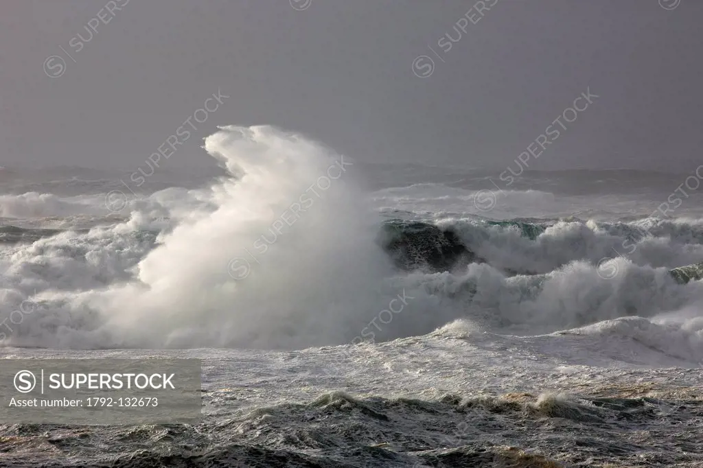 France, Finistere, Iroise Sea, Porspoder, storm